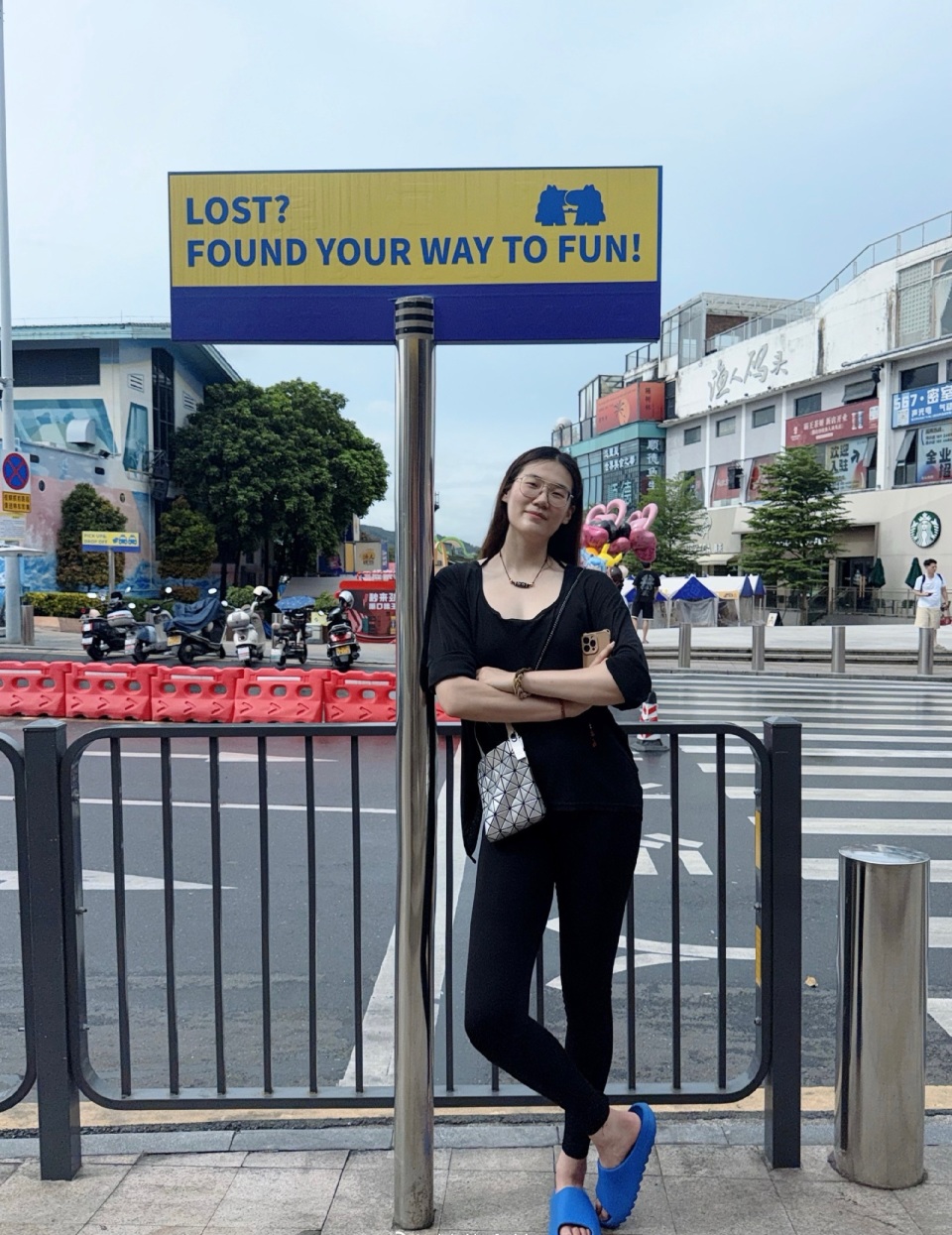 婷一样, 佳自由人, 场上