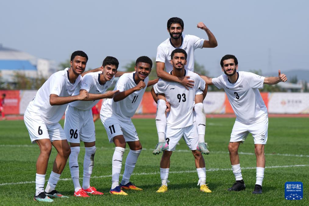 amp, 学队, 中拼抢